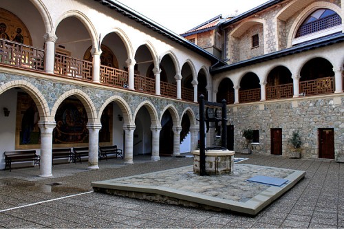 Монастырь Киккос