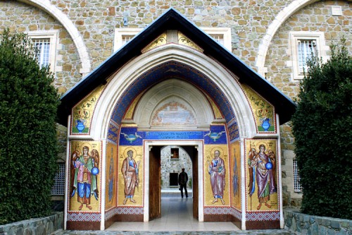 Монастыри и церкви Кипра